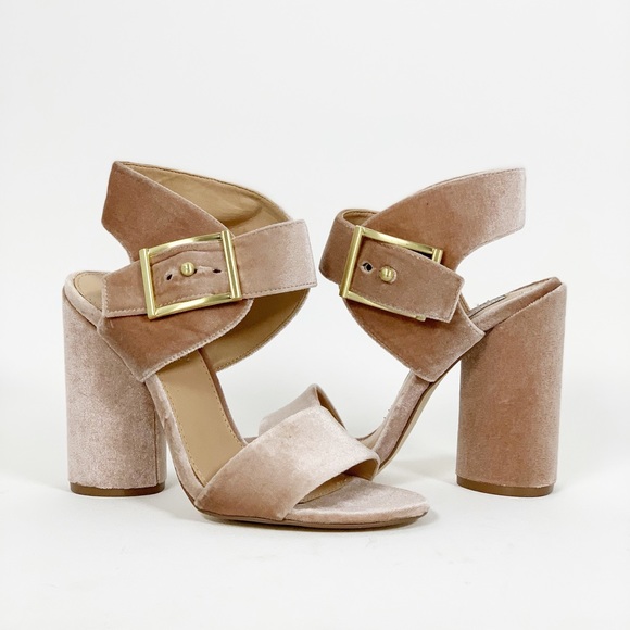 Steve Madden Shoes - Steve Madden | 7M | chunky heel blush velvet pump